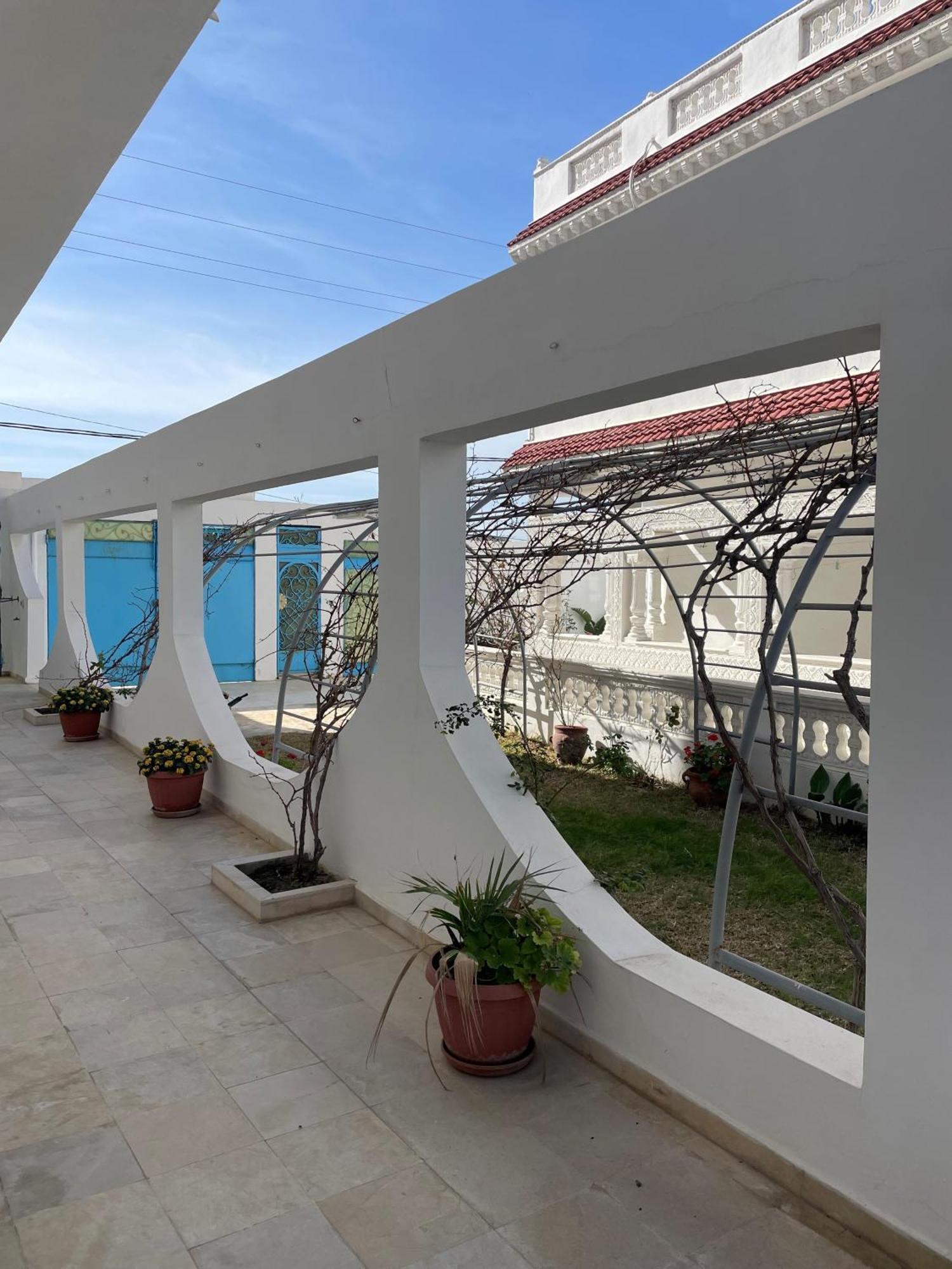 Apartamento Les 5 Etoiles, Bizerte Zarzouna Exterior foto